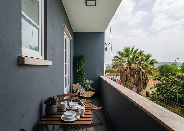 Lejlighed Pedroucos 37 Lisboa