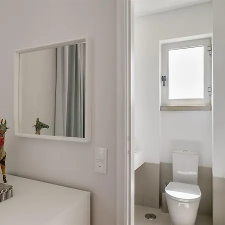 Pedroucos 37 Лиссабон